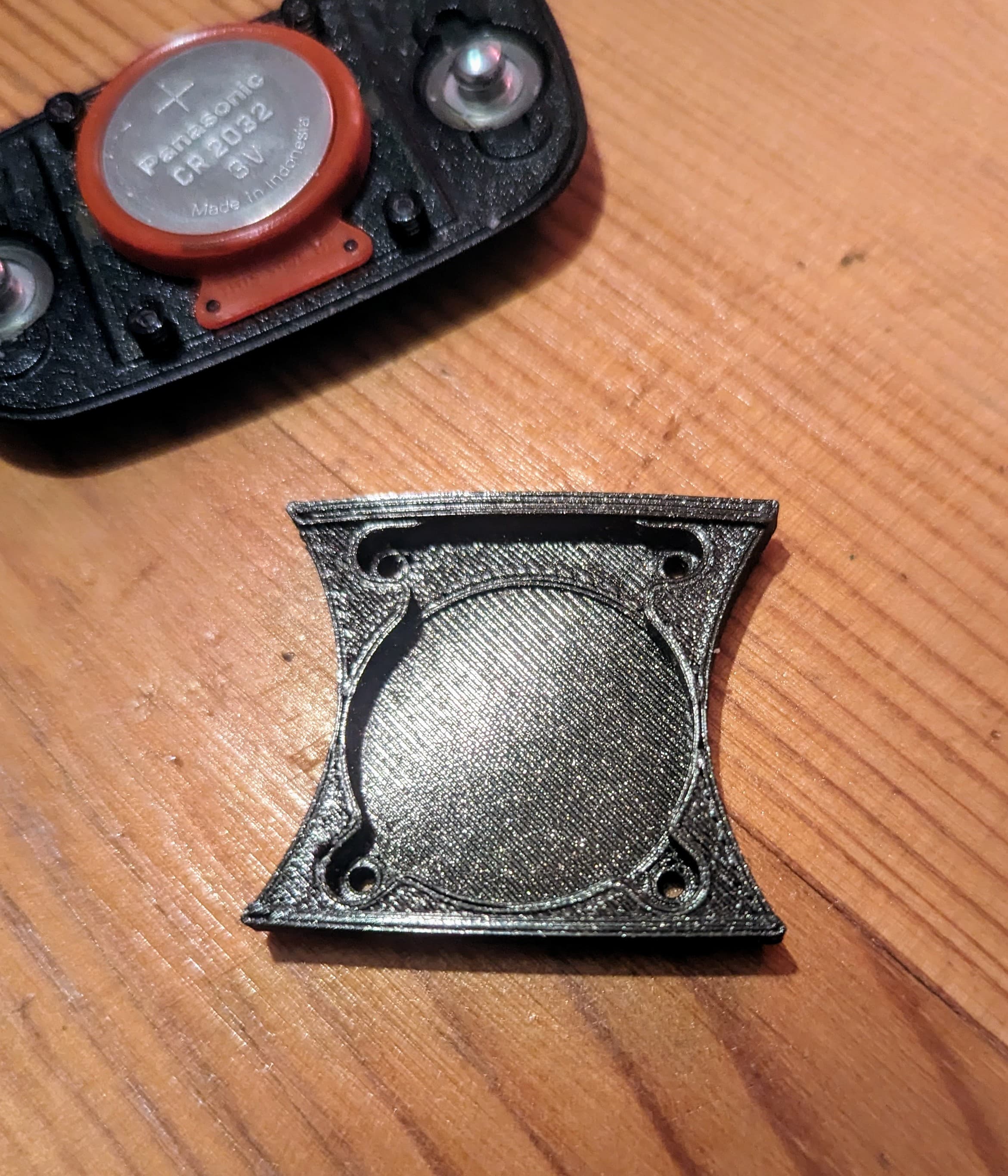 Hrm3 SS Battery Cover — jandi (PRINTABLES)