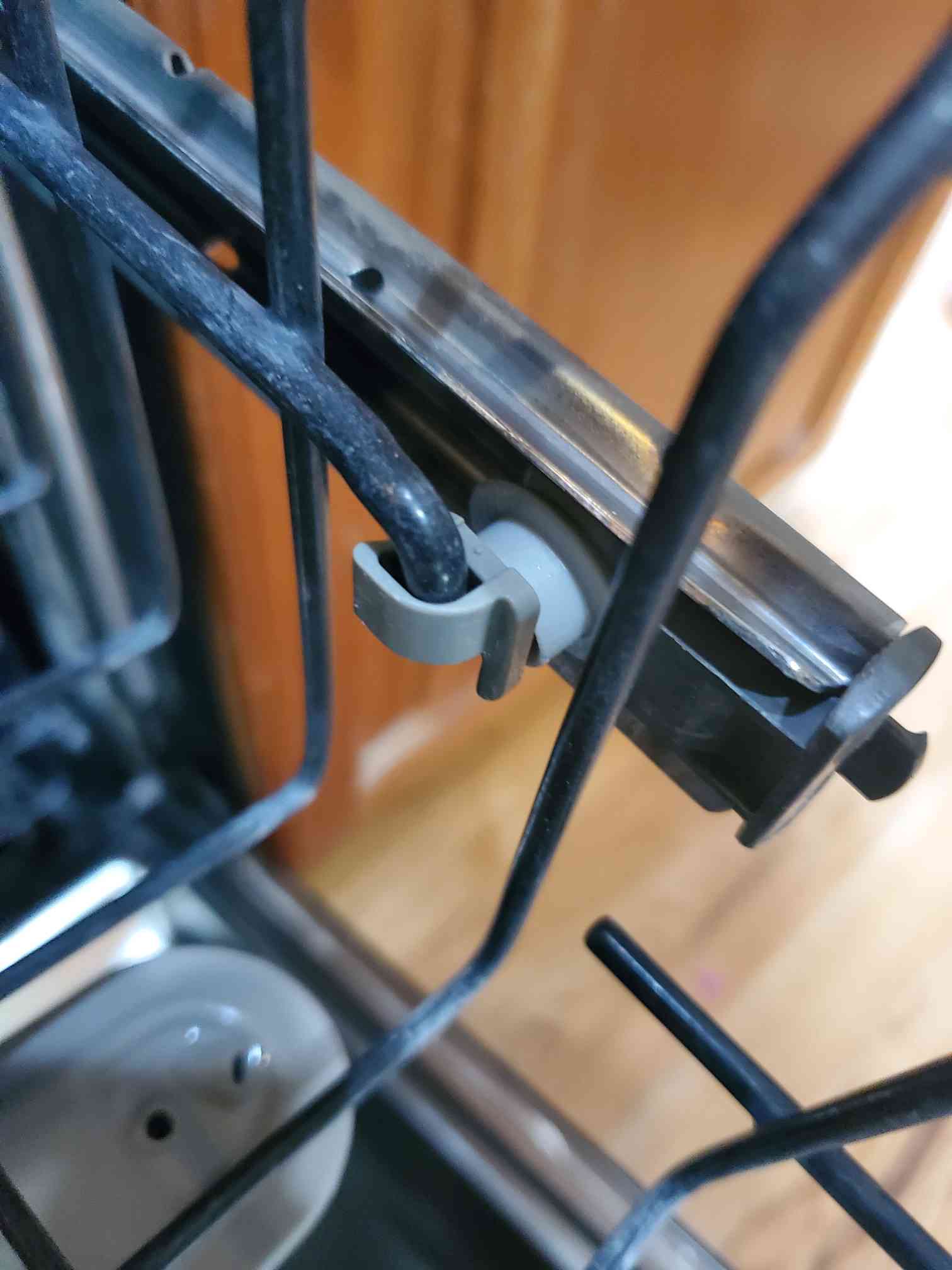 Dishwasher Rack Wheel — StereoFreq (PRINTABLES)