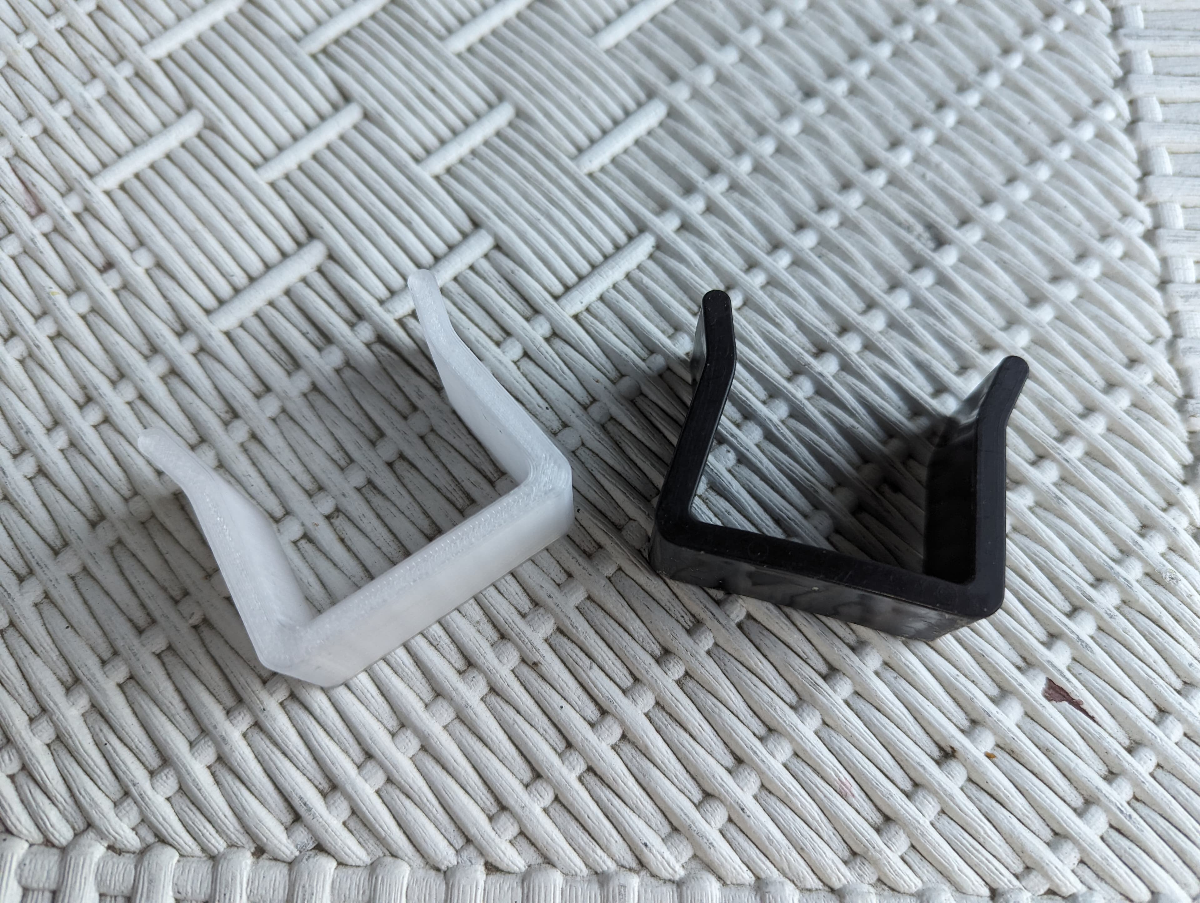 Outdoor Furniture Clip — BOX3D (PRINTABLES)