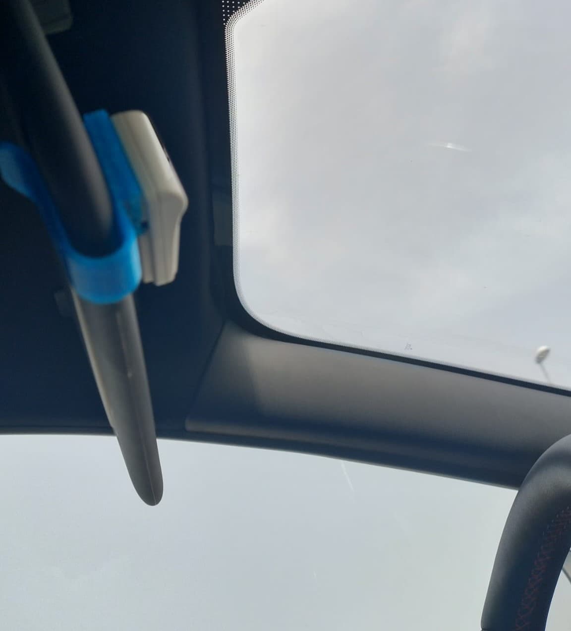 Unipolmove Car Sun Visor Clip Description — Bido1996 (PRINTABLES)
