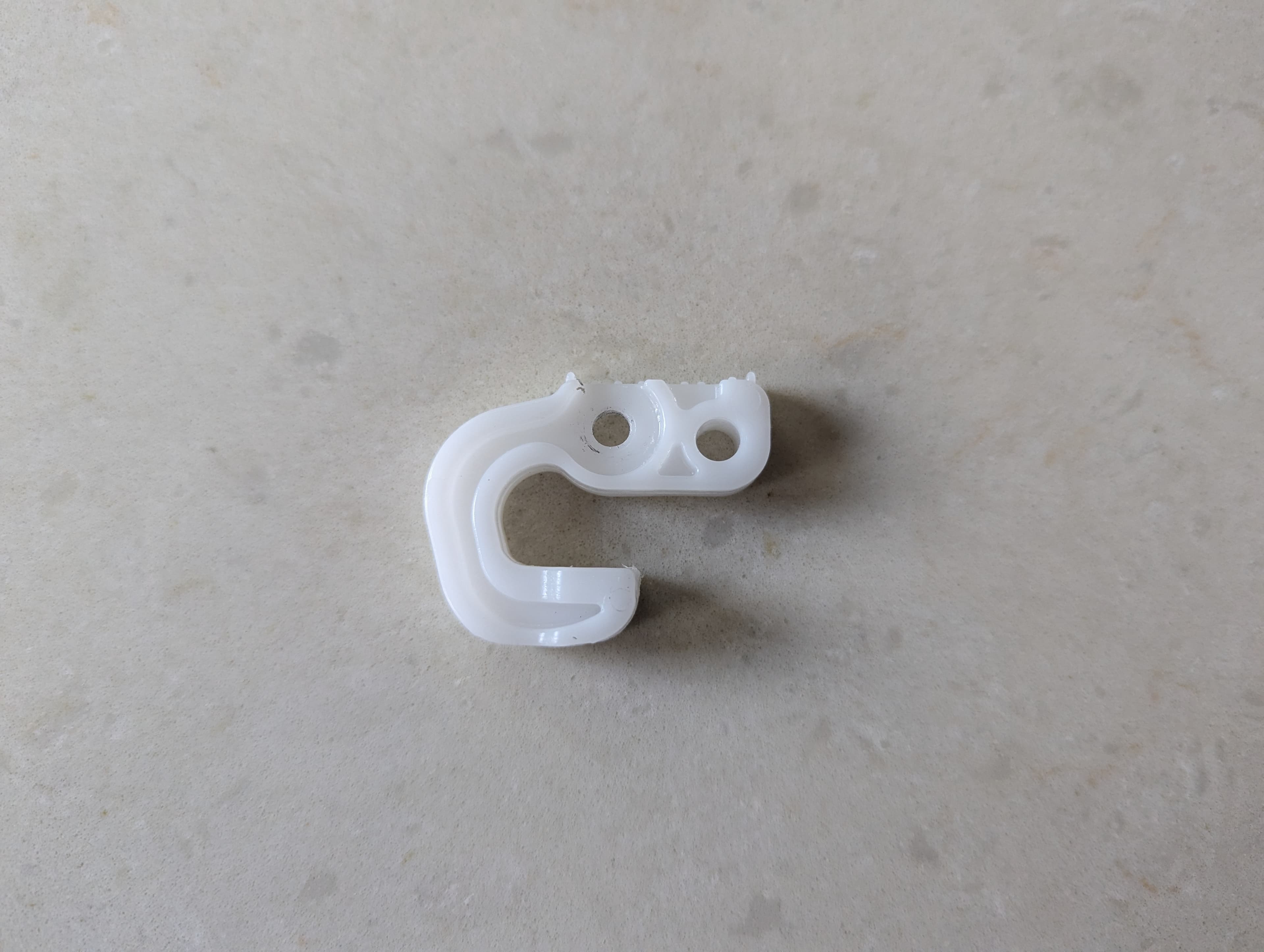 Thinq Refrigerator Door Stop Closer — d4l3k (PRINTABLES)